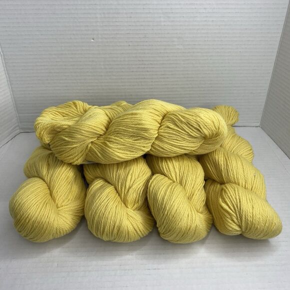 Cascade 220 Pure Wool Yarn Lot of 5 Hanks Yellow - Picture 4 of 4